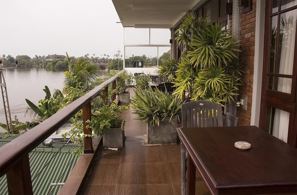 Thumbelina Apartments & Hotel Aluthgama Luaran gambar